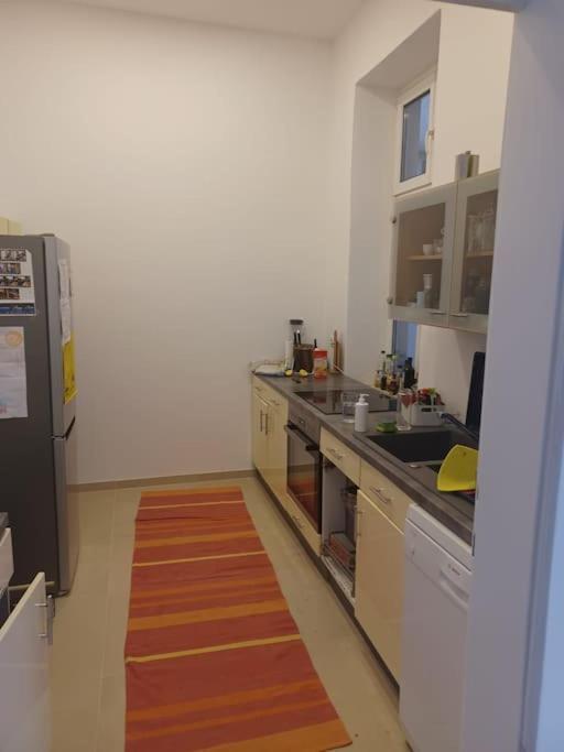 Sehr Zentral Gelegen Apartamento Viena Exterior foto