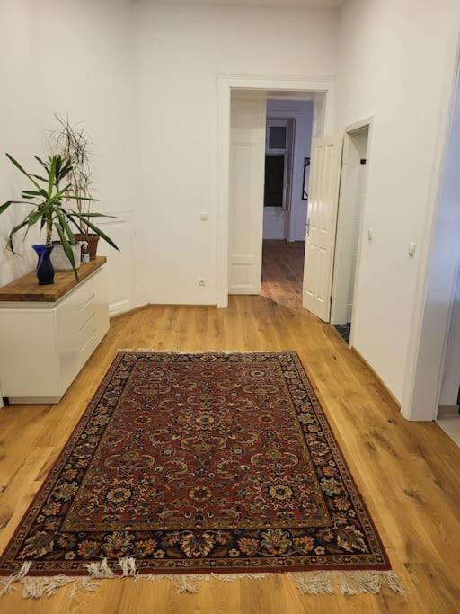 Sehr Zentral Gelegen Apartamento Viena Exterior foto