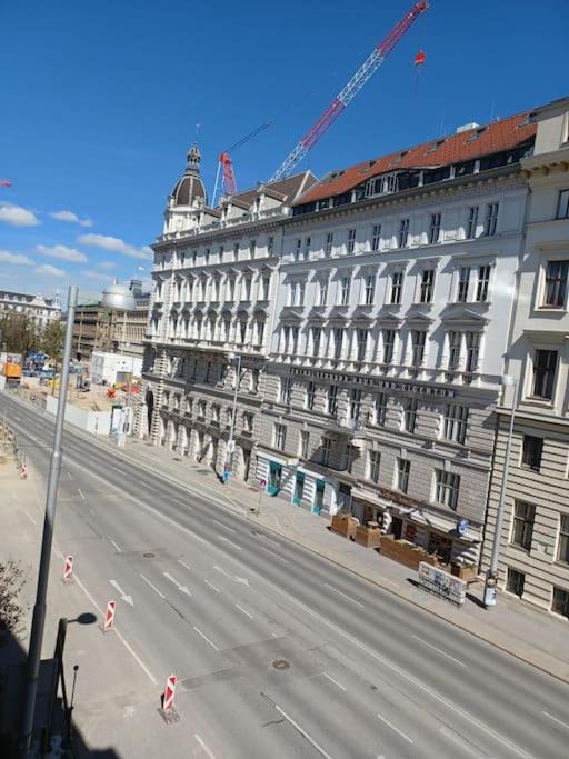 Sehr Zentral Gelegen Apartamento Viena Exterior foto